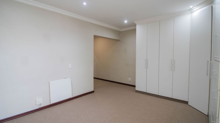 4 Bedroom Property for Sale in Beacon Bay Eastern Cape